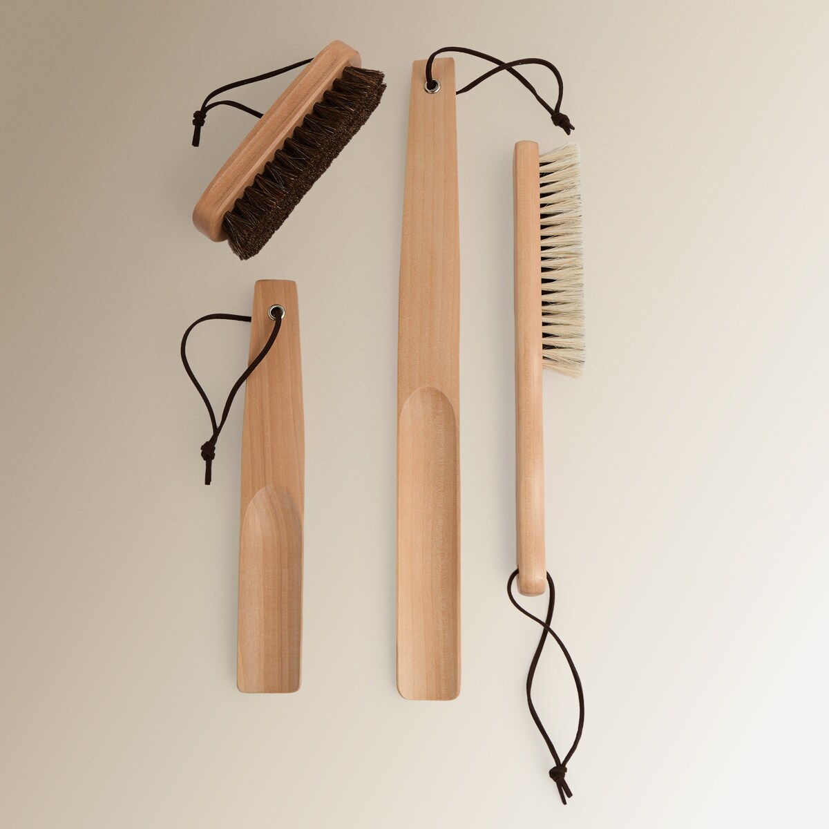 Calçadeira de Madeira Toucador Natural-4