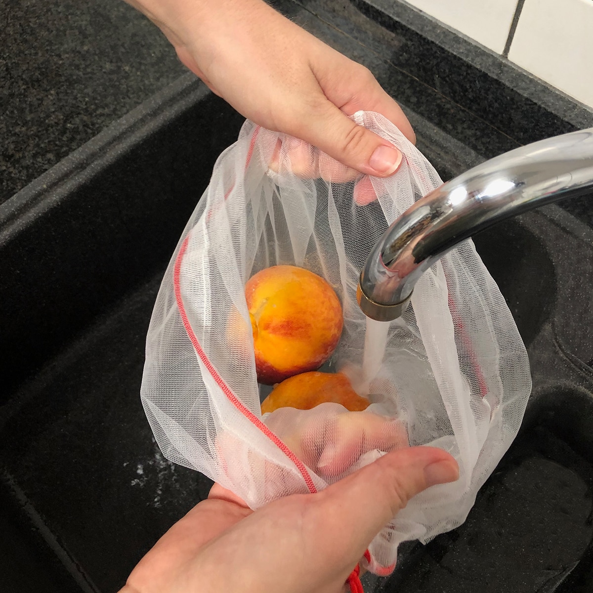 Conjunto de 3 bolsas reutilizáveis para fruta e verduras Branco-11