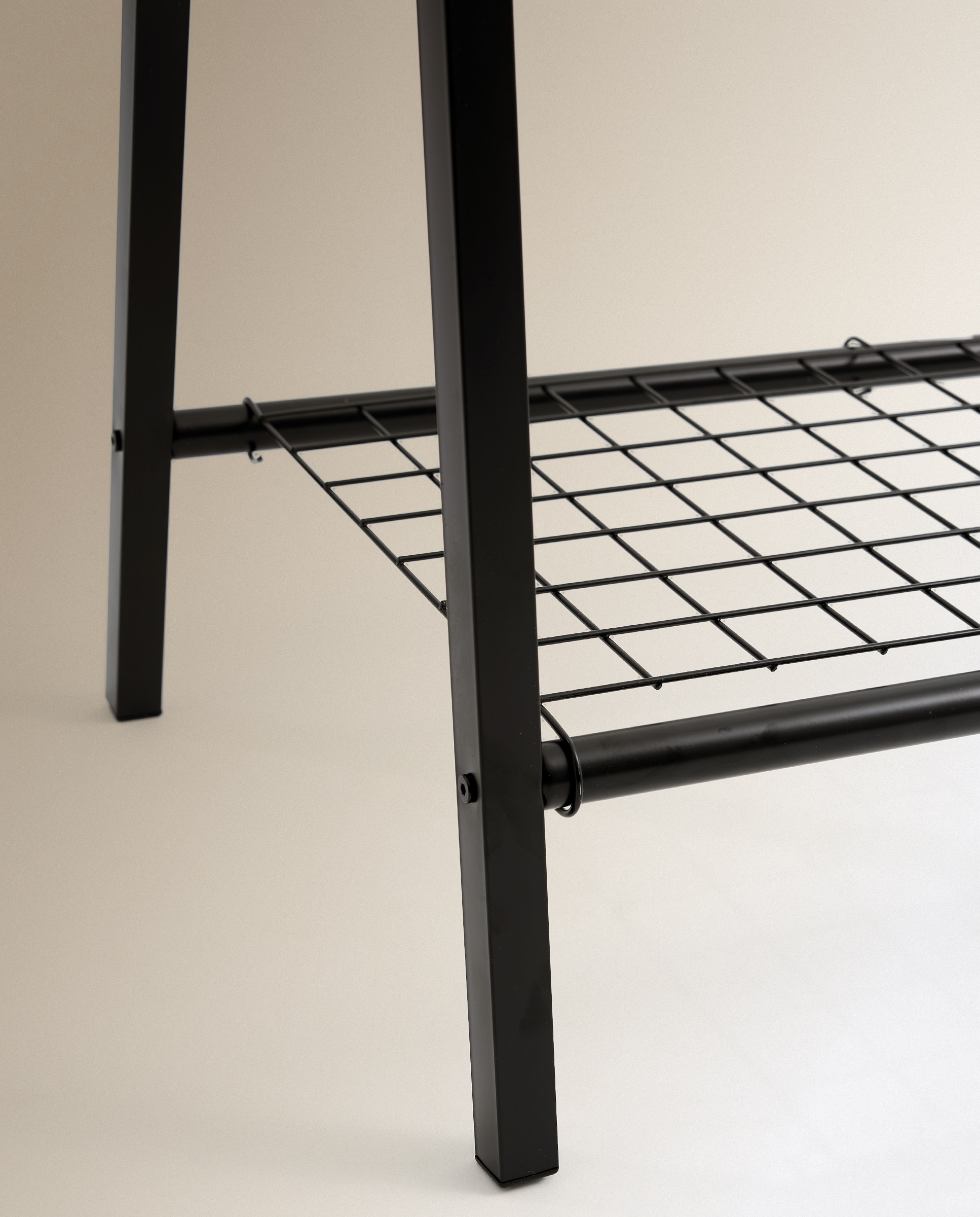 Porta-Cabides Metálico Cute Preto-5