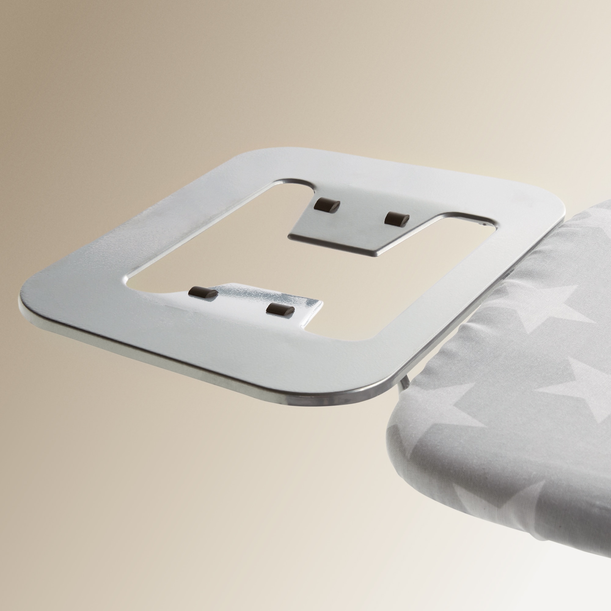Tabla de planchar Estrellas Basics El Corte Inglés Gris-4