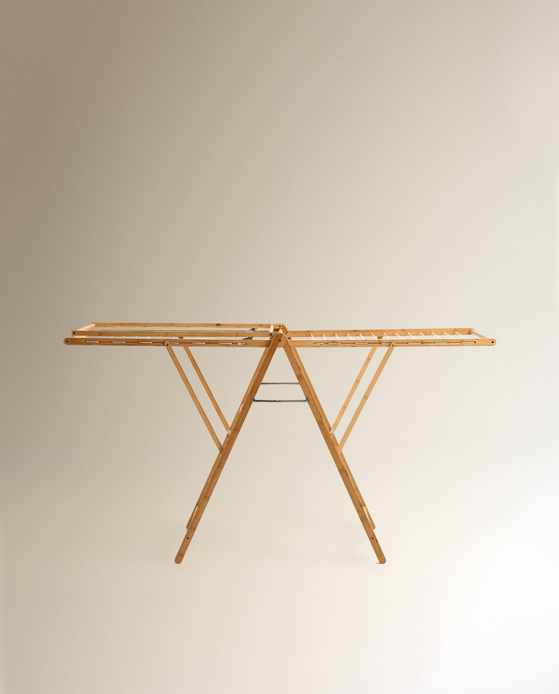 Estendal Dobrável com Barra Bambu Natural-4