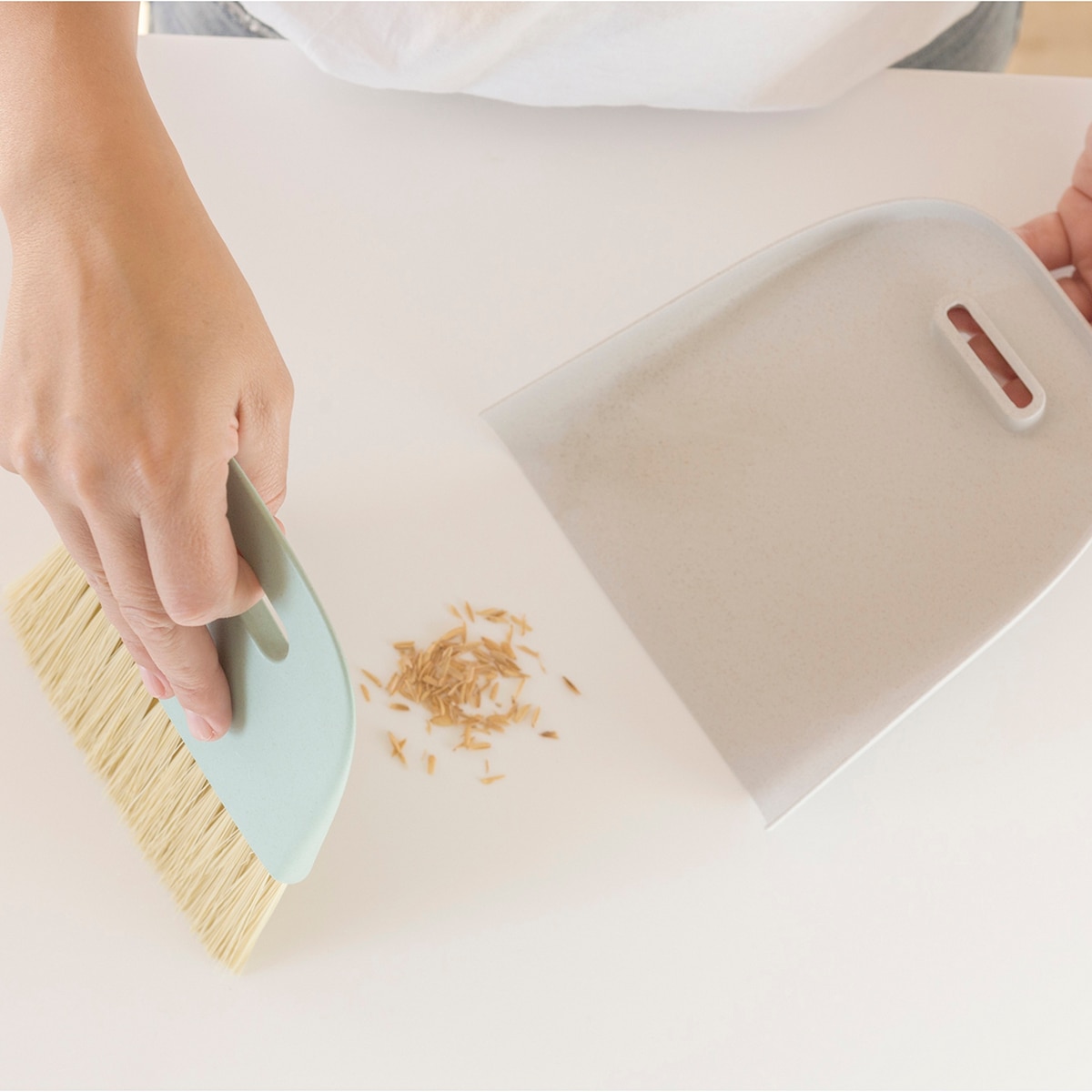 Conjunto escova e recolhedor ecológico Handy Mini Zeroline Cinzento-3