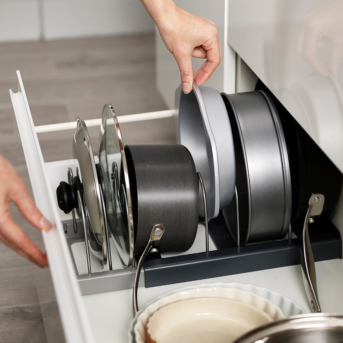 Organizador de utensílios de cozinha extensível CupboardStore™ Cinzento-8