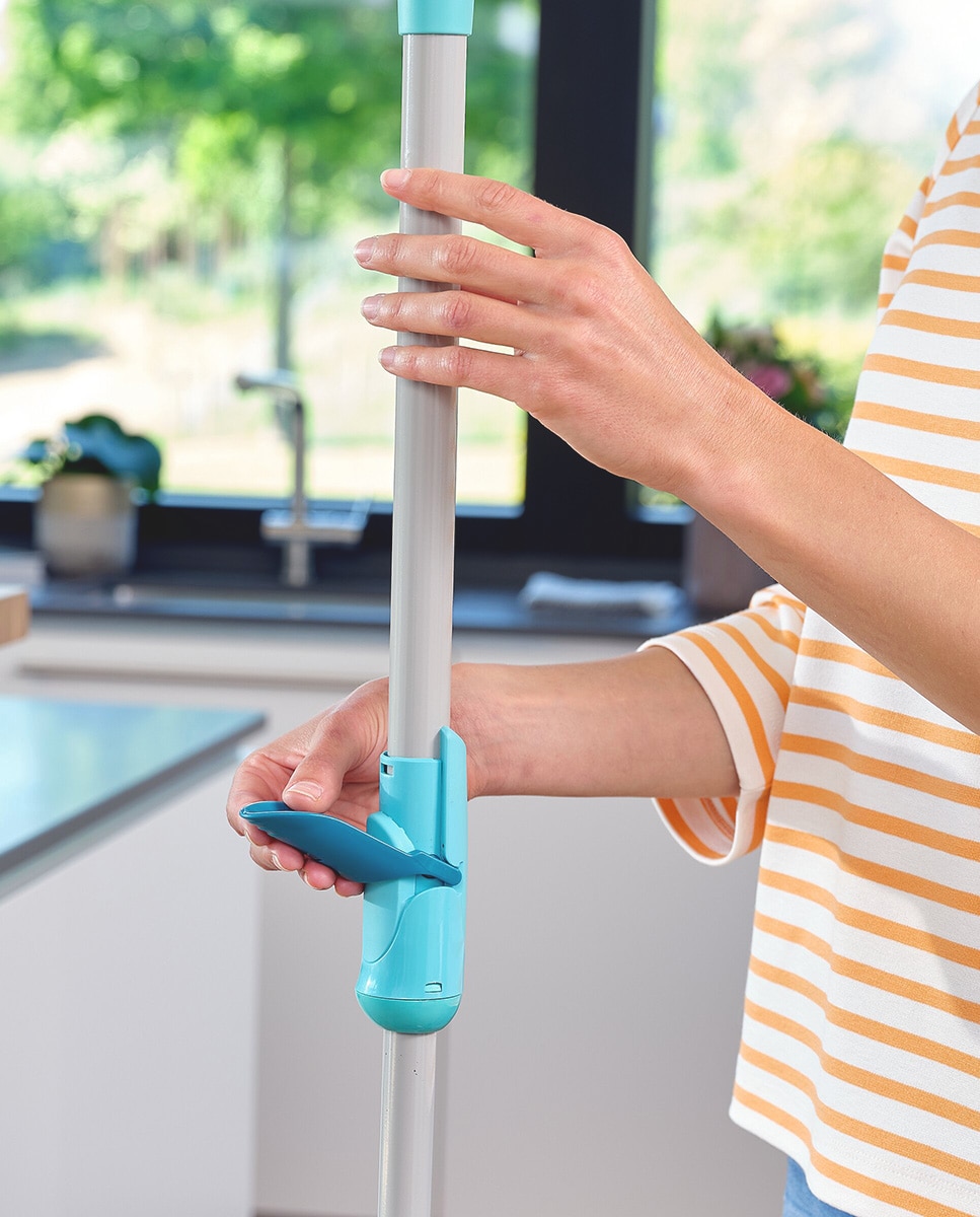 Conjunto de Esfregona e Balde Clean Twist M Ergo Turquesa-12