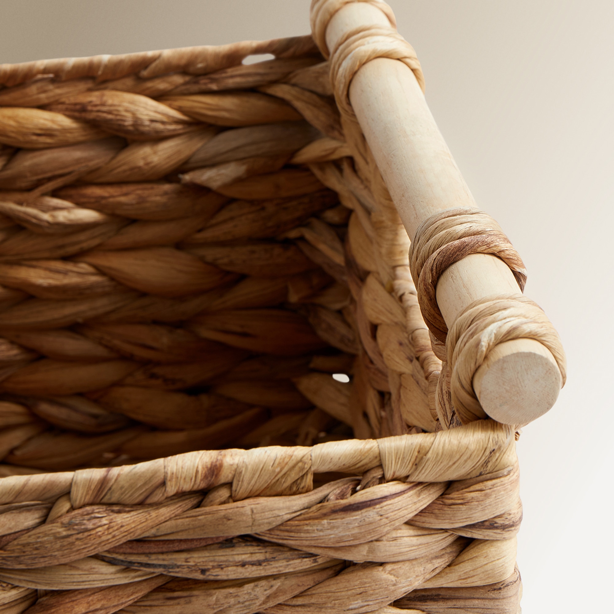 Cesta com asas Jacinto-de-água El Corte Inglés Natural-3