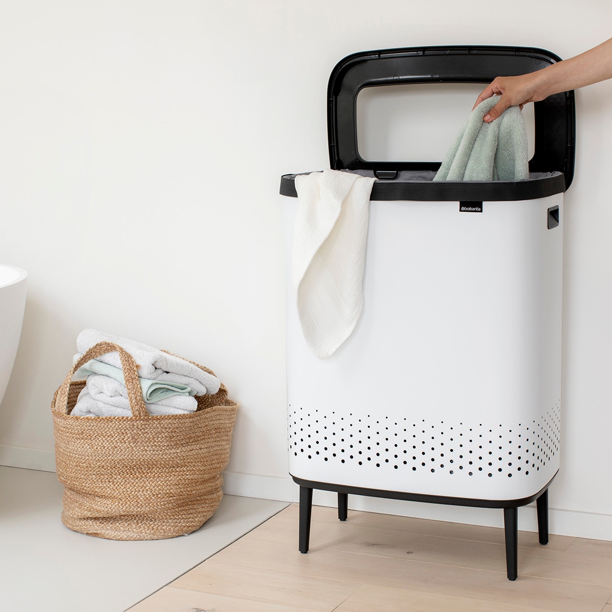 Imagen 11 de Cesto de ropa 2x45L Bo Hi Brabantia - Blanco Blanco