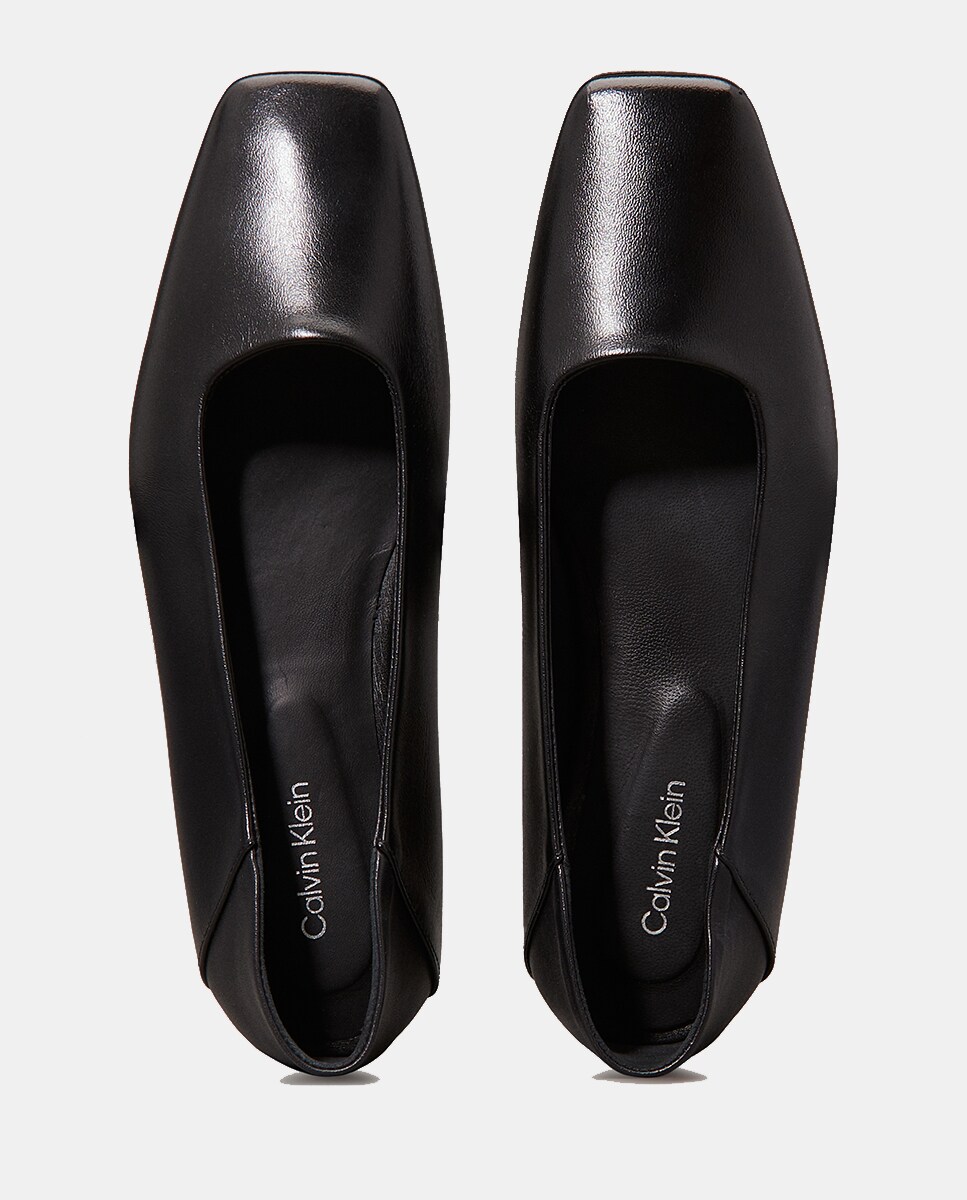 Sabrinas em Pele com Biqueira Quadrada Preto-6