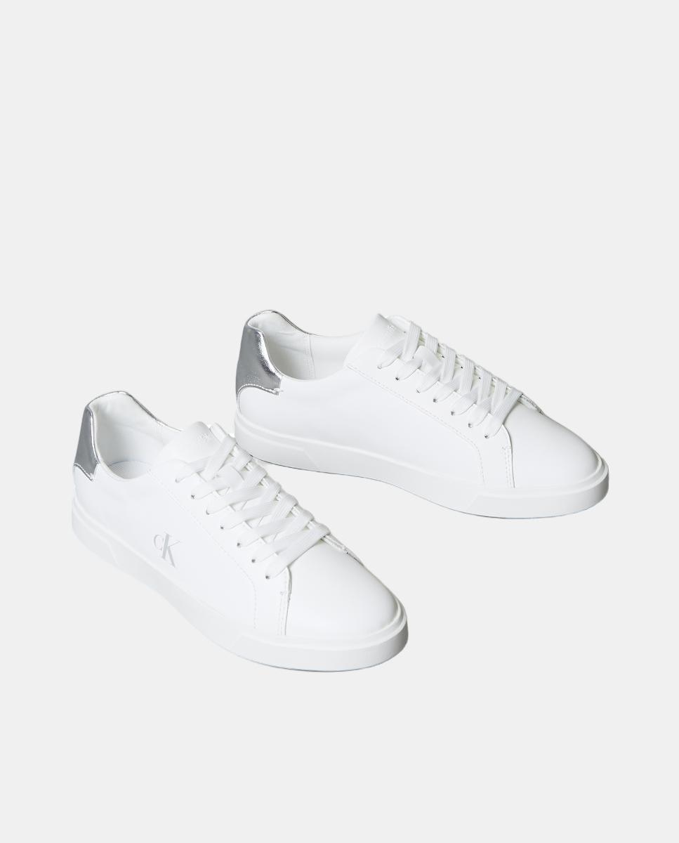 Sapatilhas Baixas Casual em Pele - Metalizado Branco-2