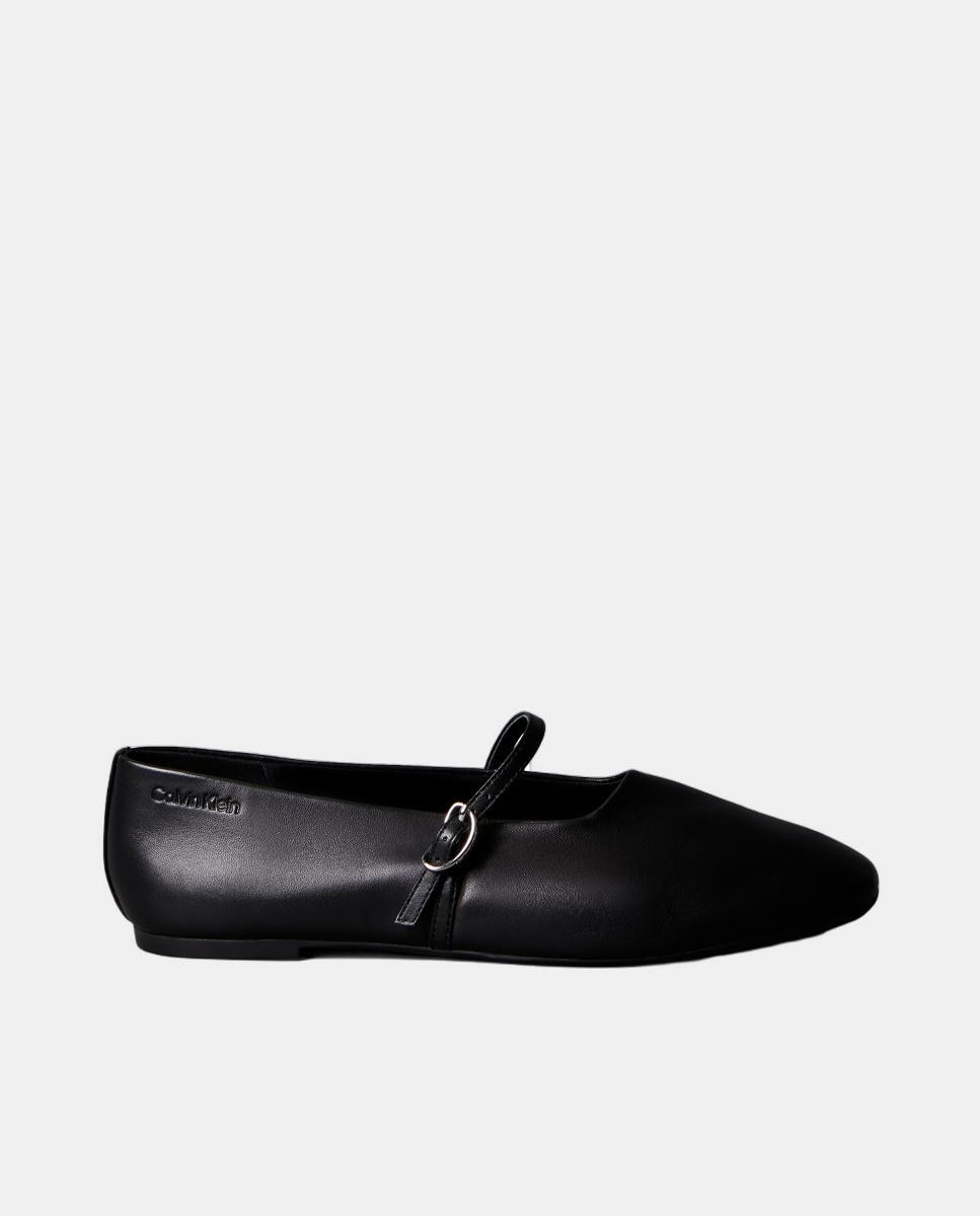 Calvin Klein - Bailarina de piel con hebilla.