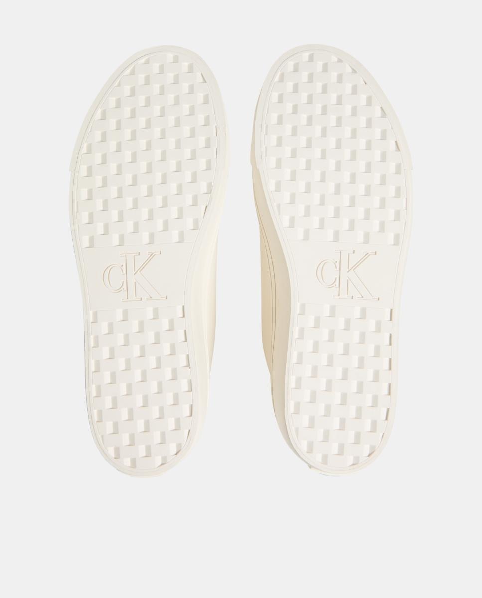 Sapatilhas em Pele Creme-5