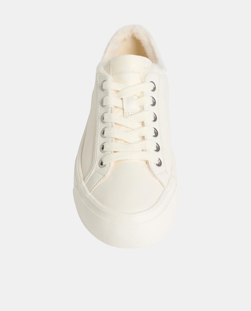 Sapatilhas em Pele Creme-4