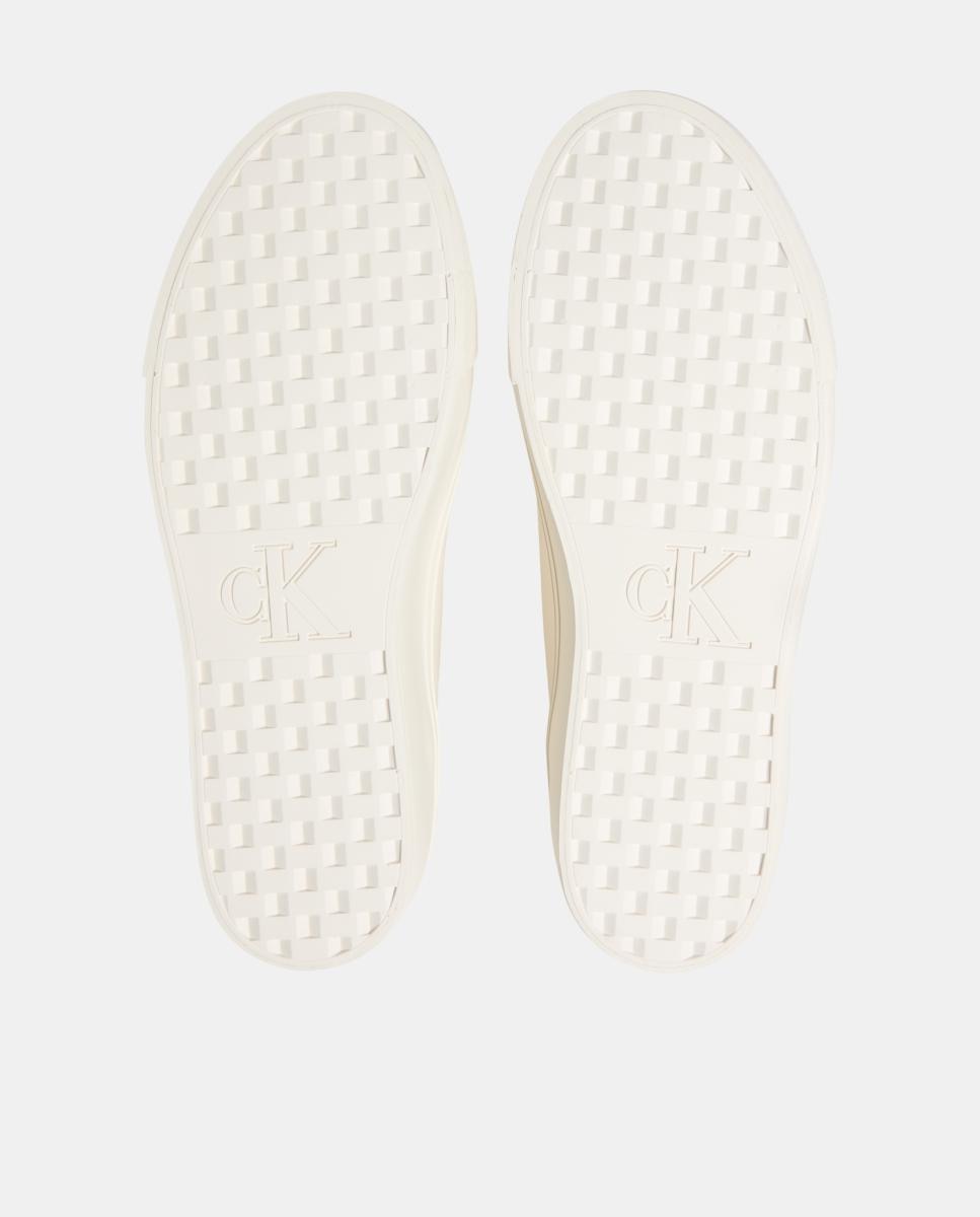 Sapatilhas em Pele Creme-5