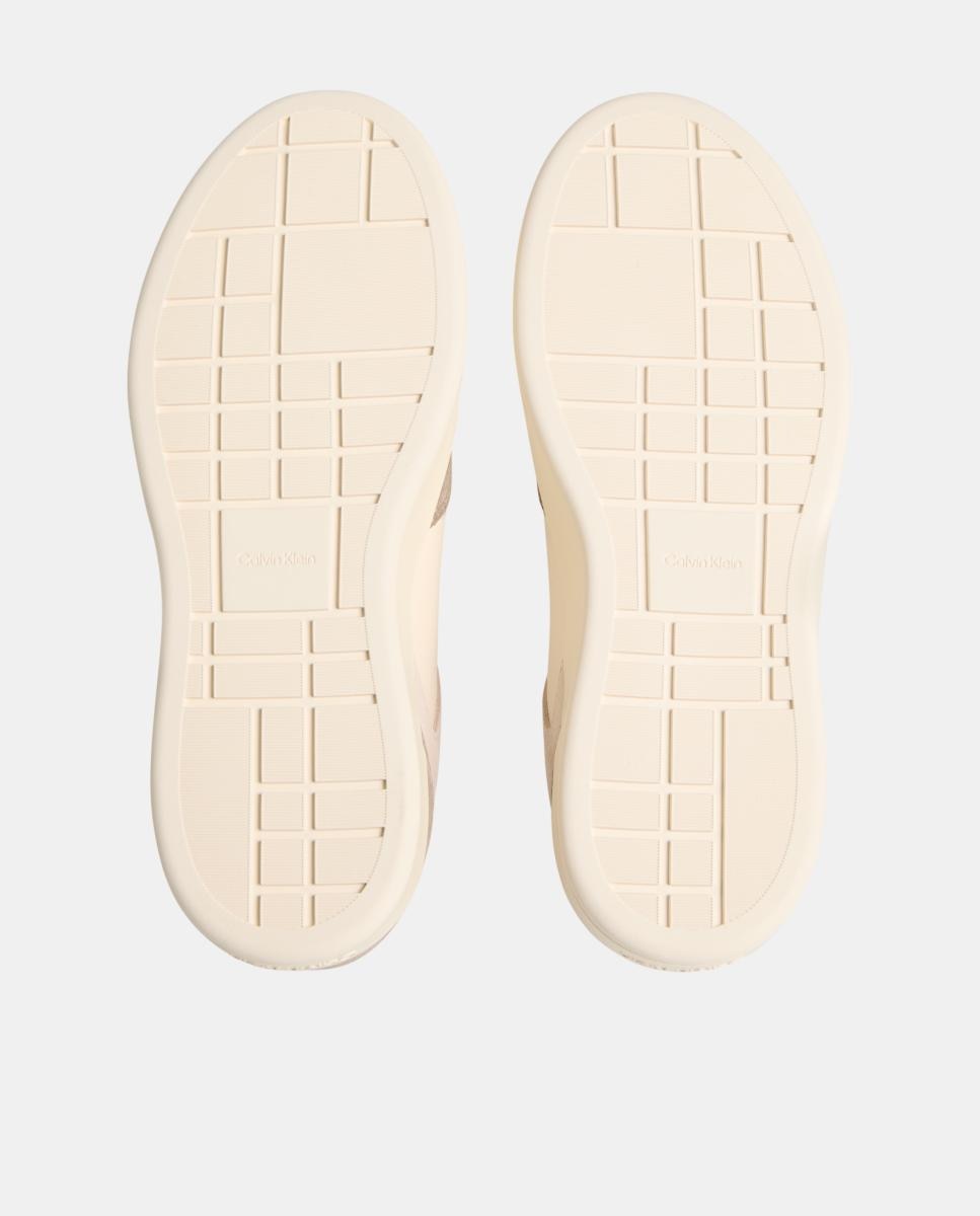 Sapatilhas em Pele Creme-5