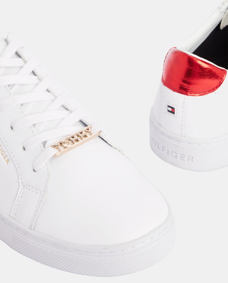Zapatillas deportivas estilo casco con cordones y talón metalizado de Tommy Hilfiger - Rojo Rojo-6