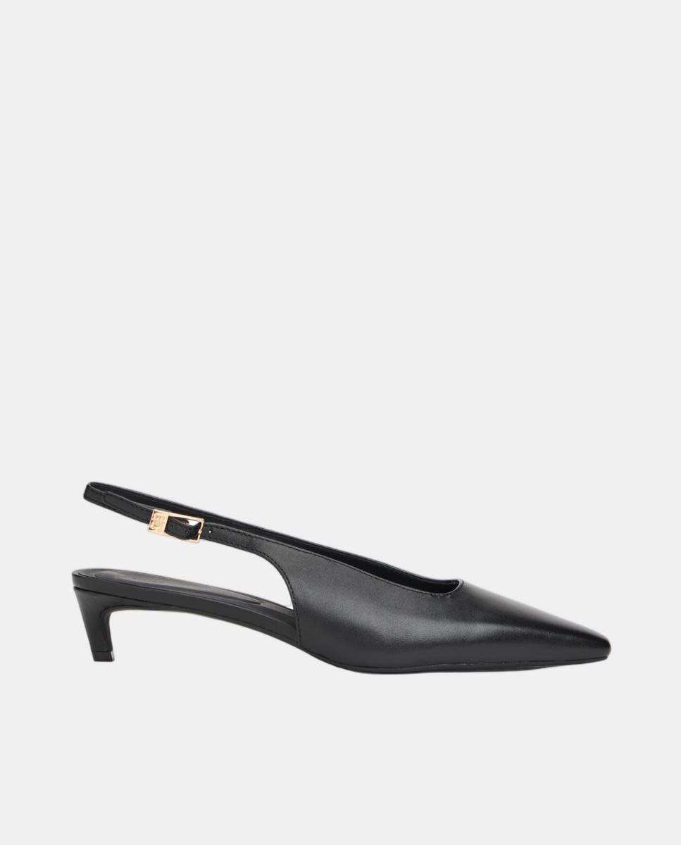 Tommy Hilfiger - Zapato slingback negro con hebilla y tacón bajo.