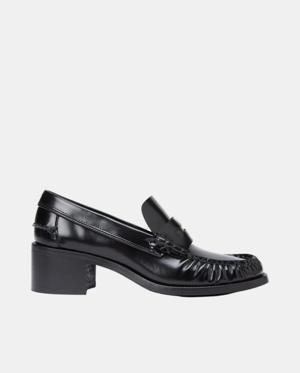 Mocassins de Verniz com Salto Preto-1