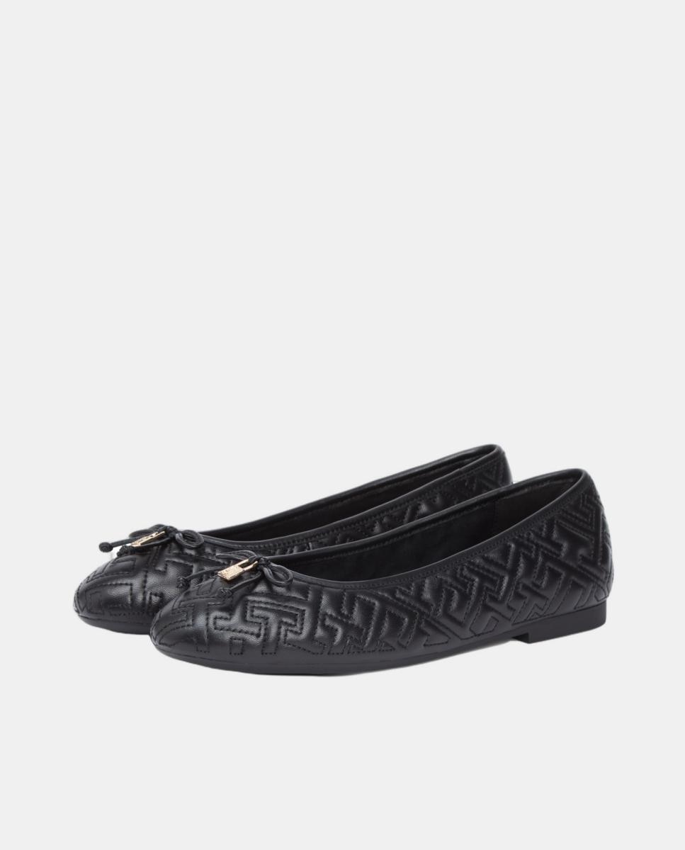 Sabrinas em Tecido Plano - Preto Preto-4
