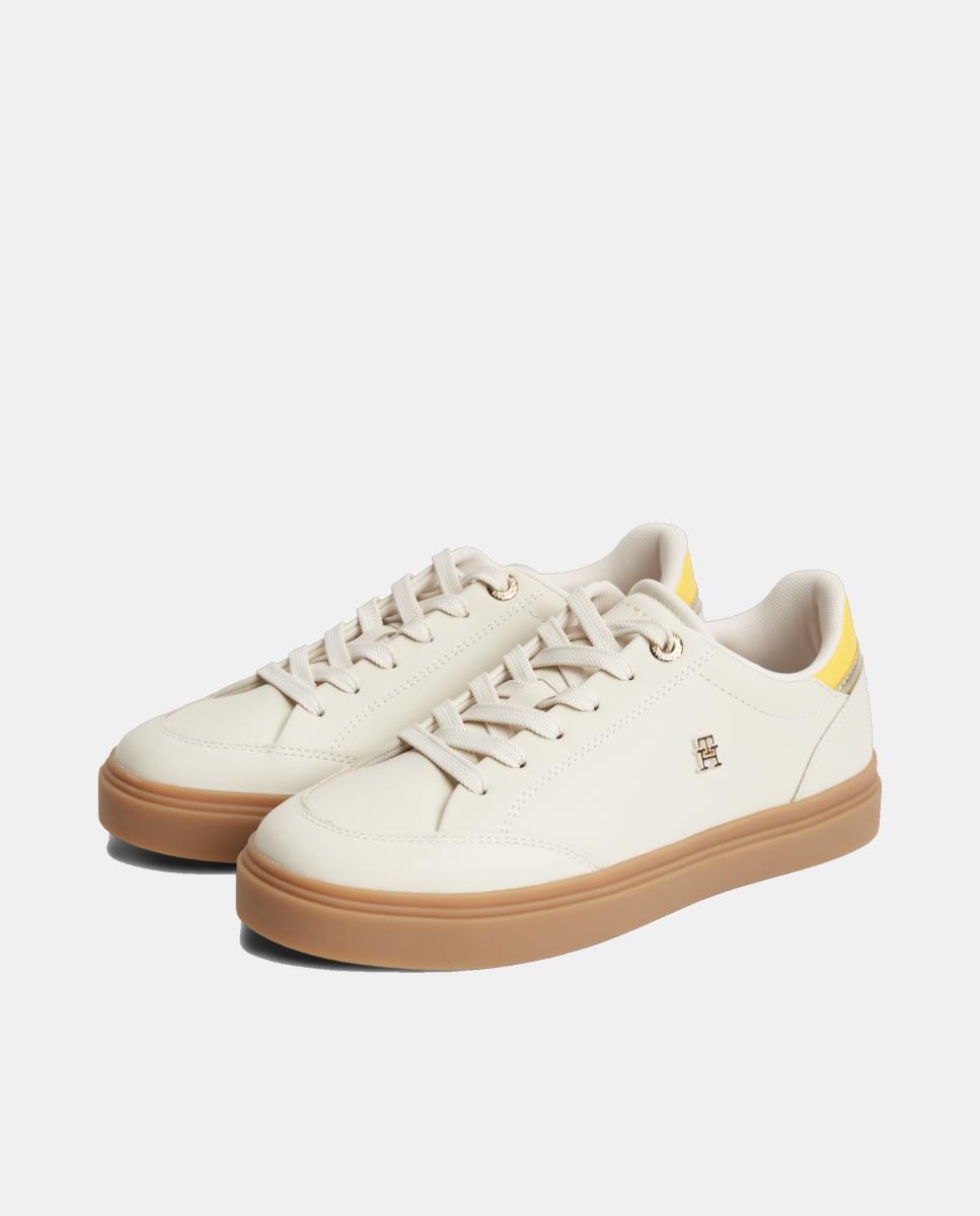 Sapatilhas em Pele Creme-2