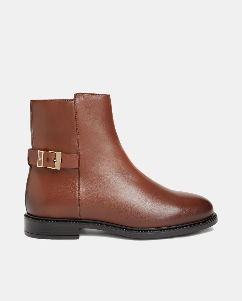 Imagem 0 de Botins com Fivela