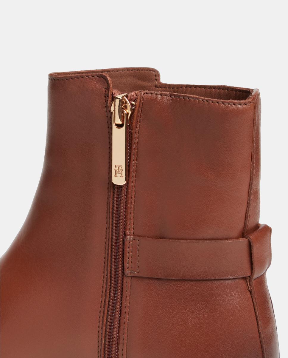 Botins com Fivela Castanho caramelo-4