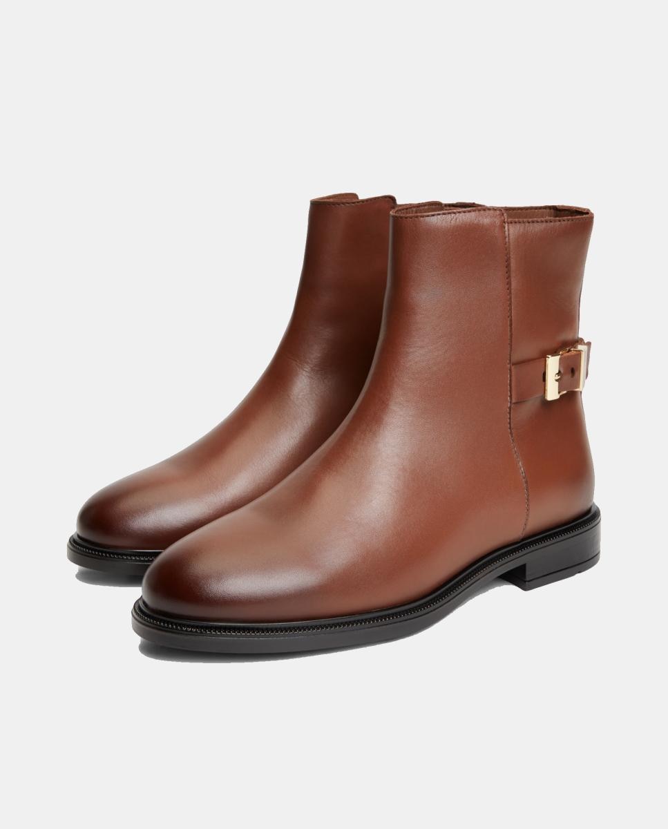 Botins com Fivela Castanho caramelo-5