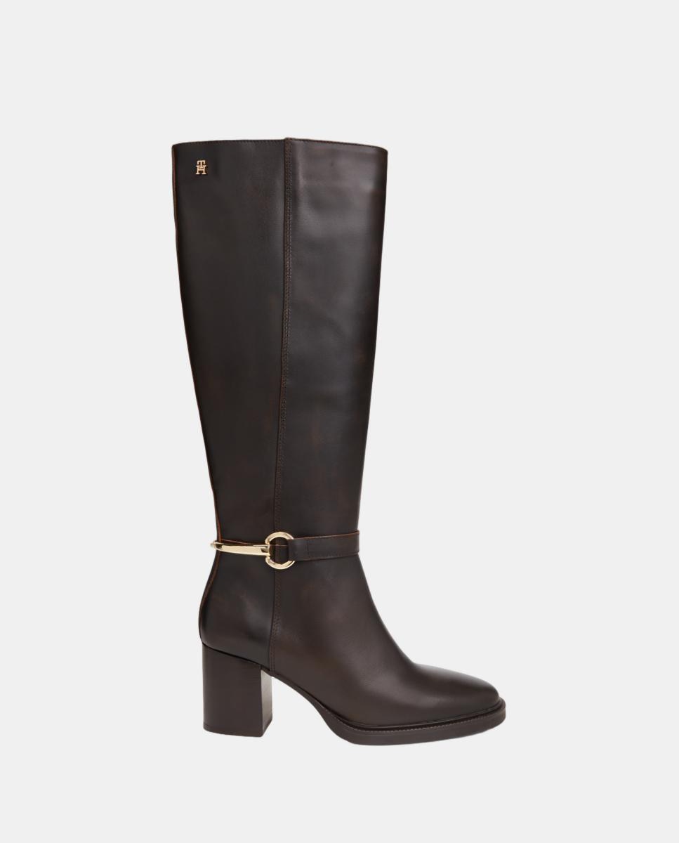 Imagem 0 de Botas Altas com Salto