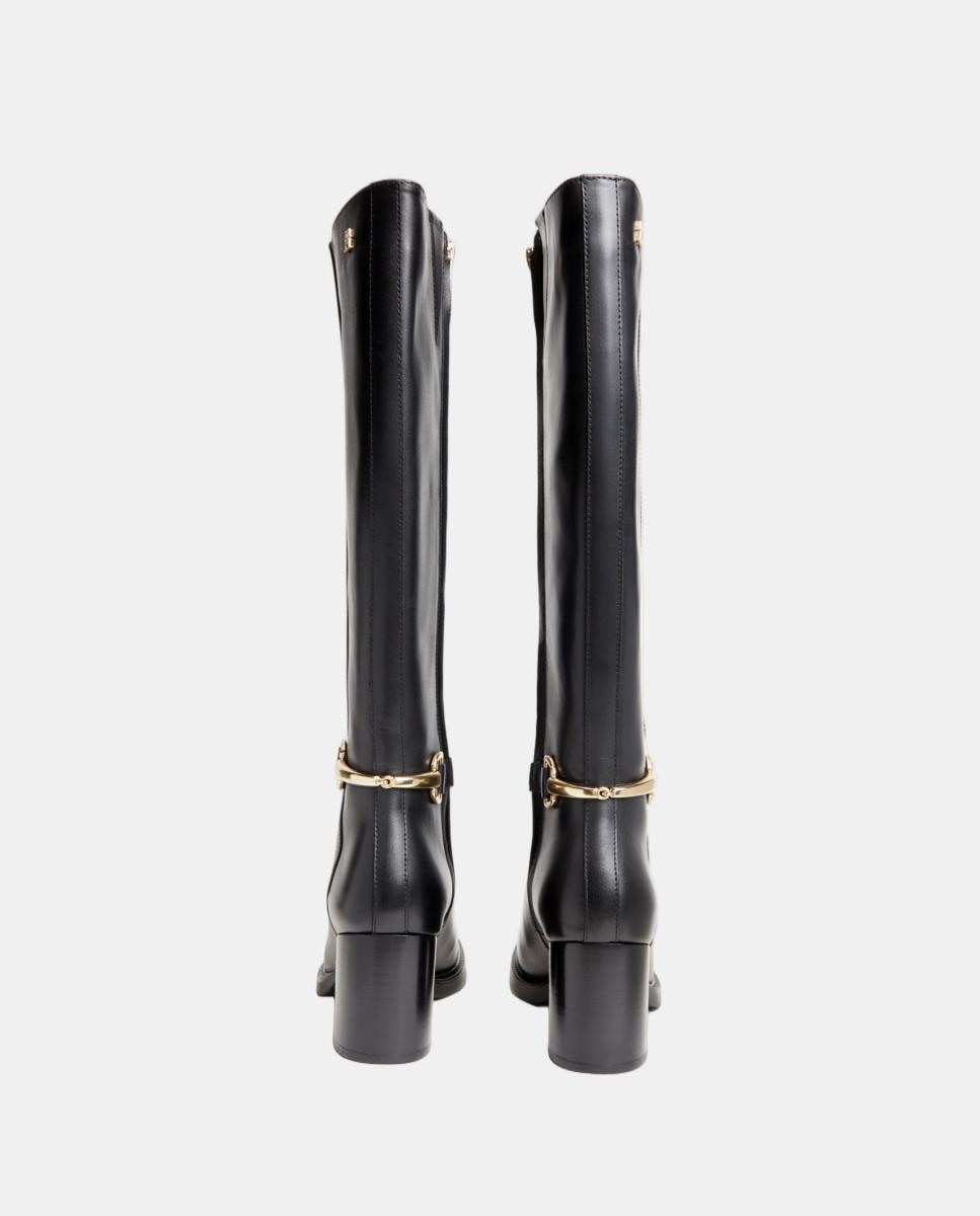 Botas Altas com Salto Preto-4