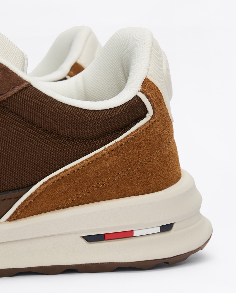 Sapatilhas de Running Retro em Mistura de Materiais Castanho-6