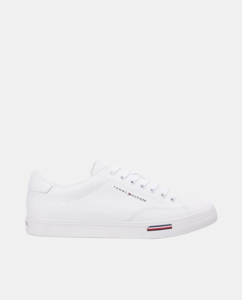 Imagem 0 de Sapatilhas com Detalhe da Marca - Branco