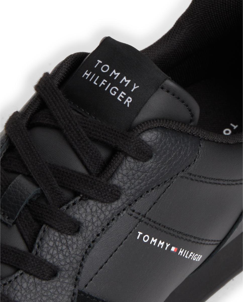 Sapatilhas em Pele Estilo Runner - Preto Preto-4