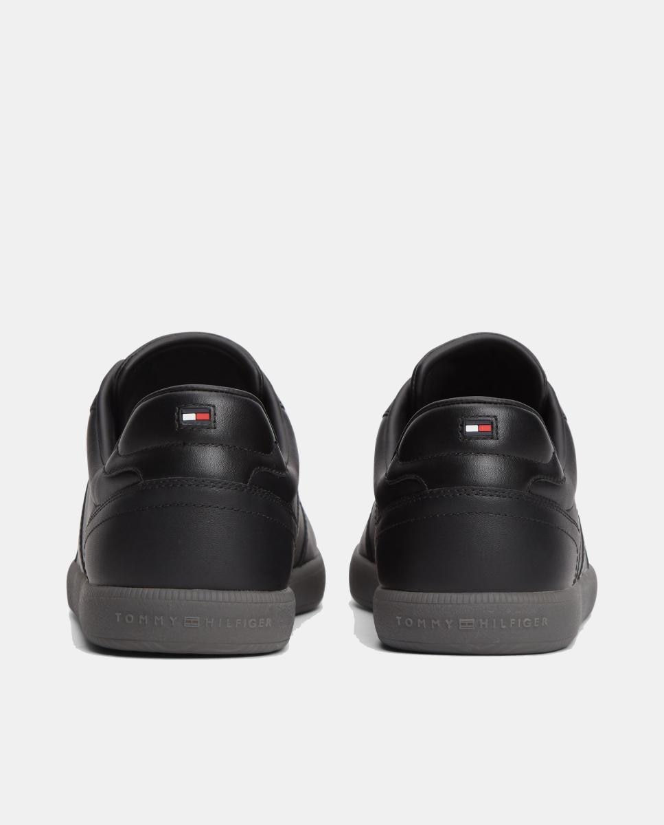 Sapatilhas em Pele - Preto Preto-2