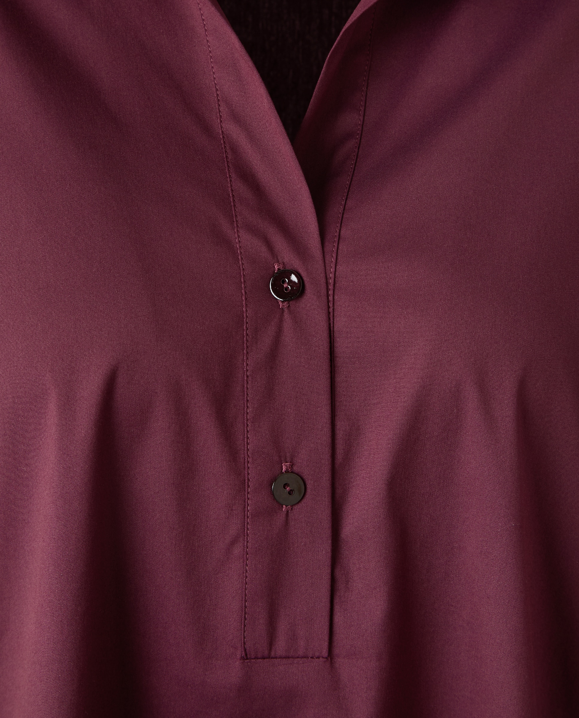 Blusa de Popelina Tipo Polo Bordeaux-5