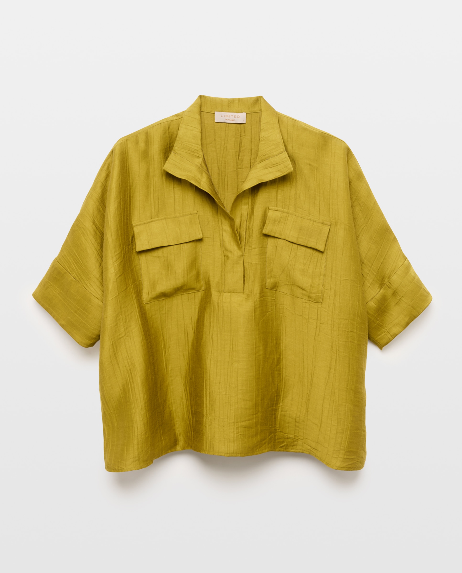 Blusa com Bolsos Verde-5