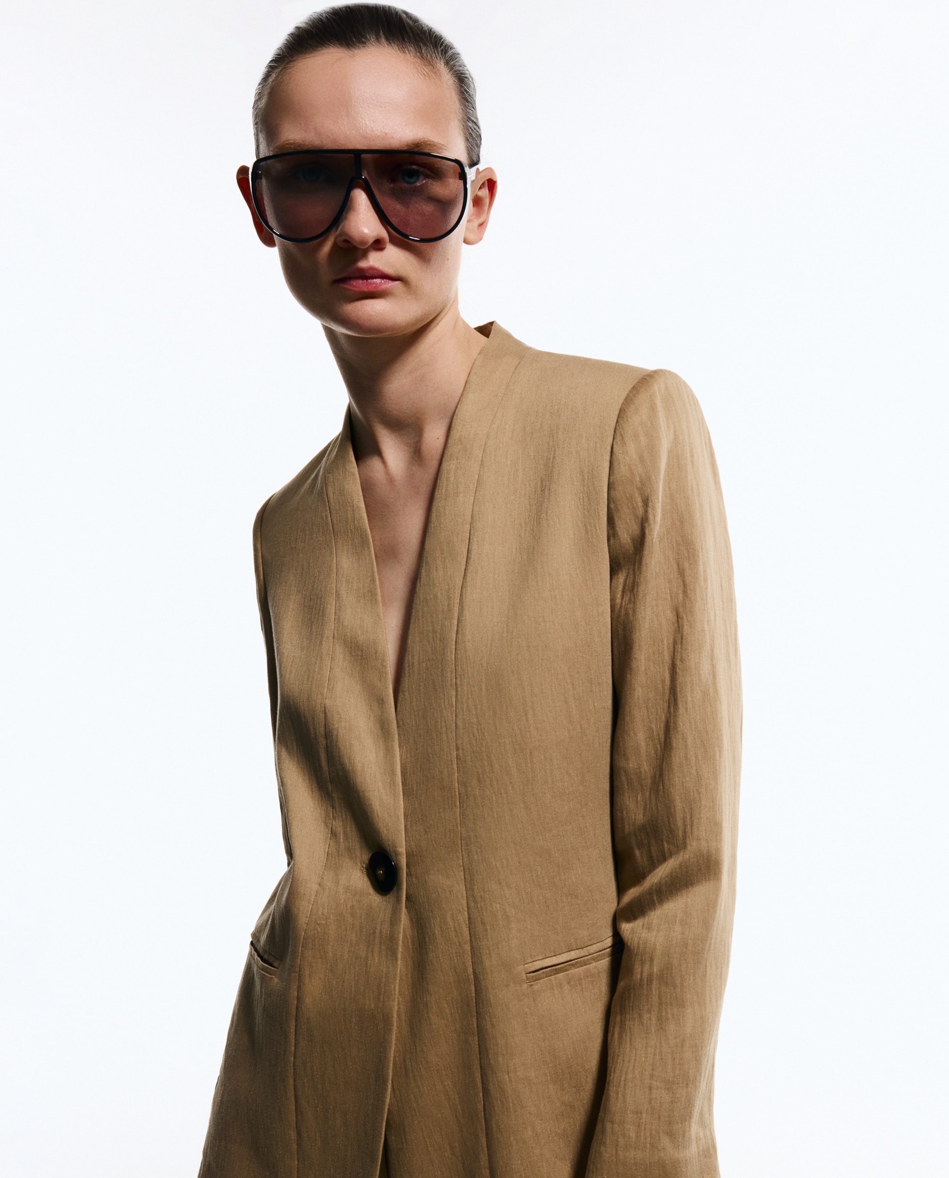Woman Limited El Corte Inglés - Blazer de mujer sin solapa.