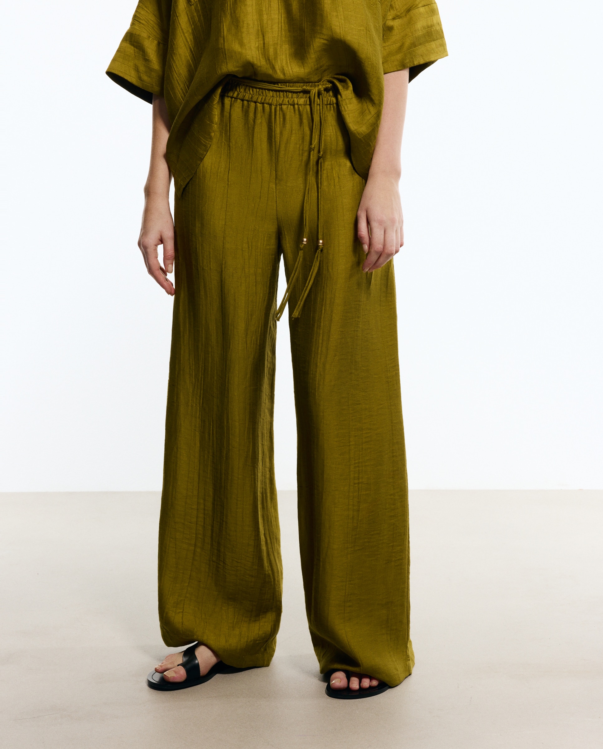 Calças Largas 530 Verde Escuro-2