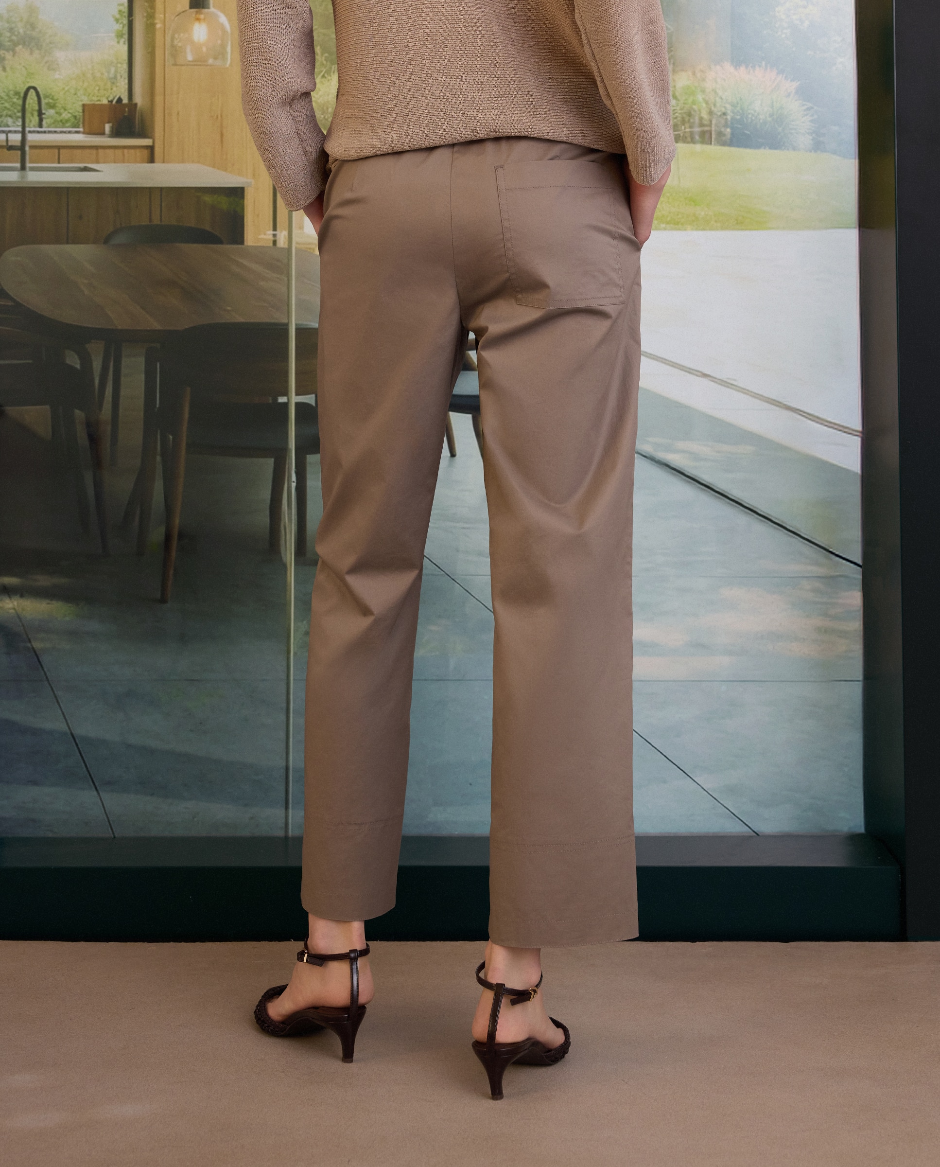 Pantalón cropped de mujer - Woman Limited El Corte Inglés - Verde Verde-3