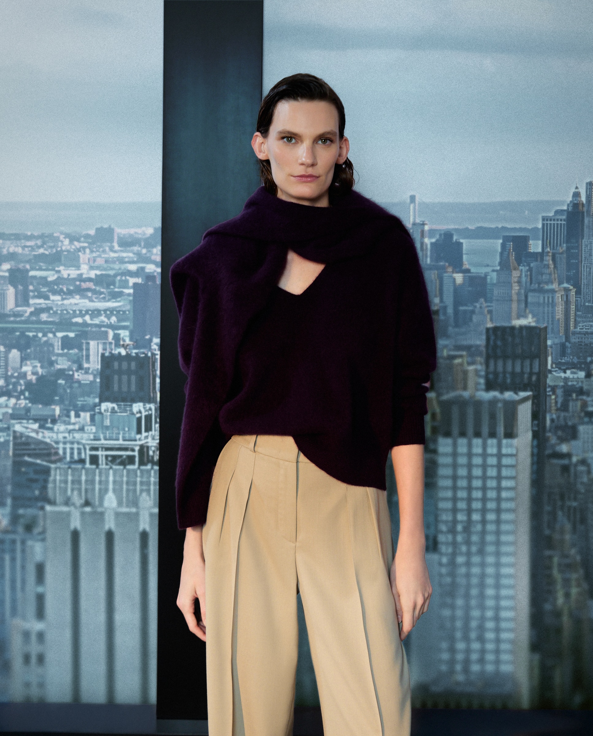 Camisola de Malha Lisa com Decote em Bico Roxo-1