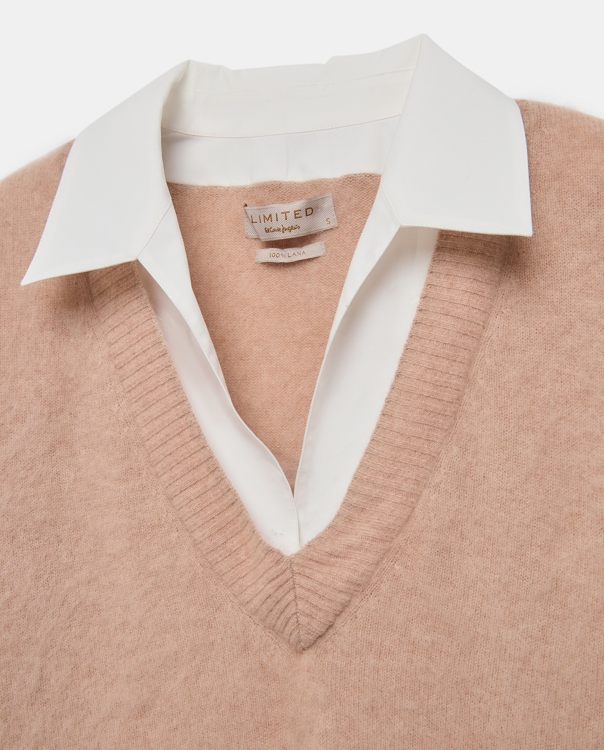 Imagen 5 de Jersey de mujer con cuello pico y camisa combinada - Woman Limited El Corte Inglés - Beige Beige