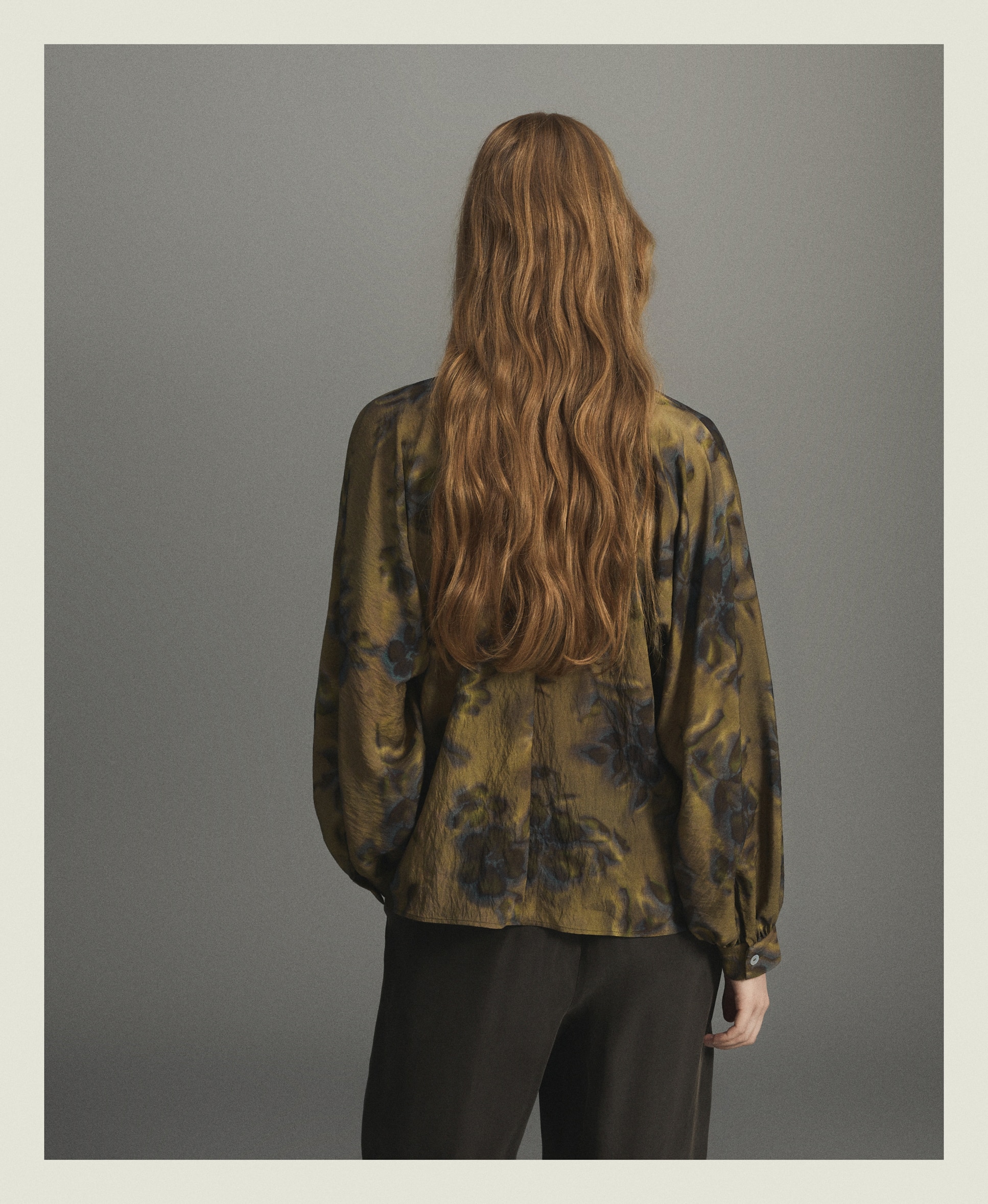 Blusa com estampado floral Verde-4