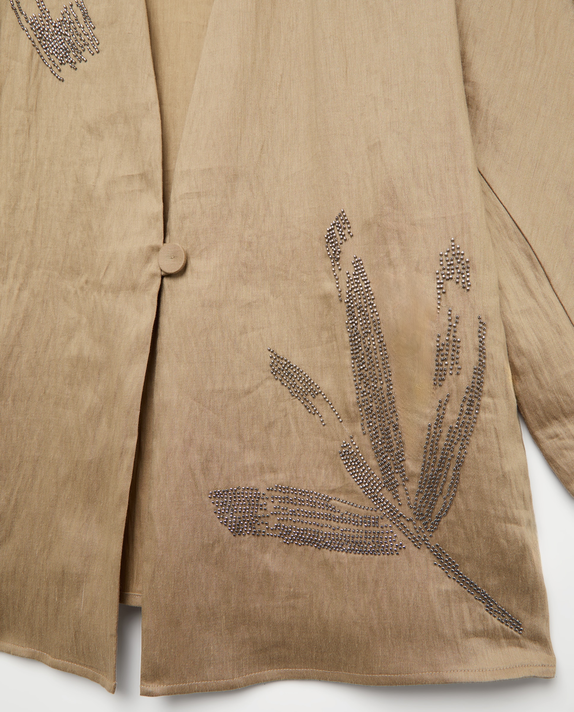 Kimono Enrugado e Bordado Bege-6