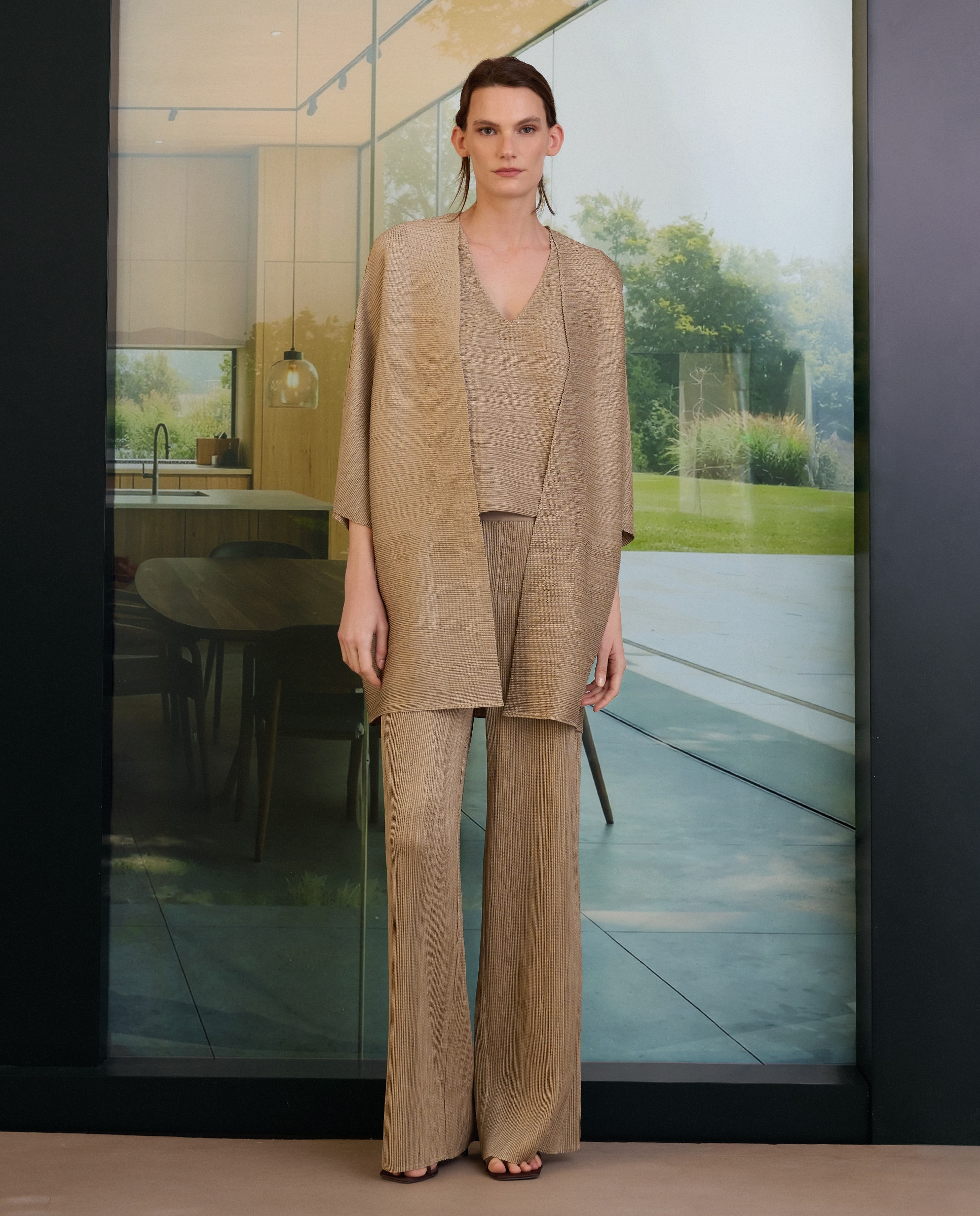 Kimono Plissado 390 Ouro-3