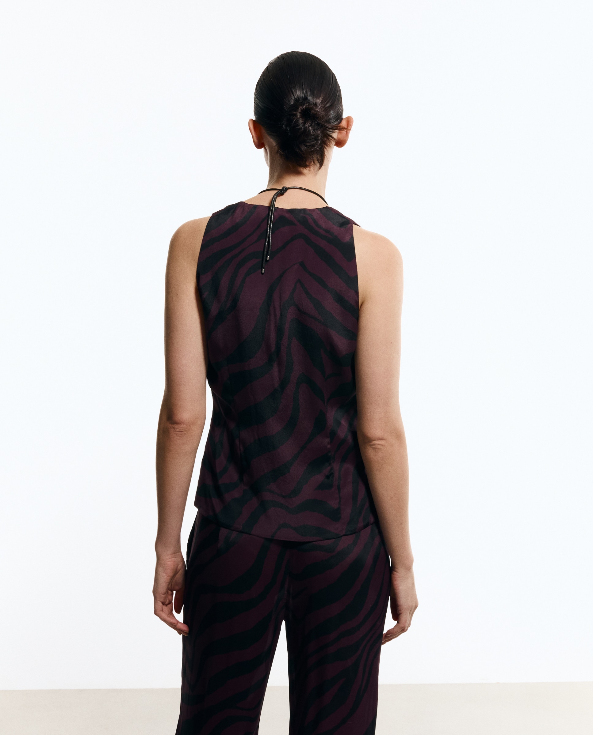 Top sem Mangas e com Animal Print de Zebra Roxo-3