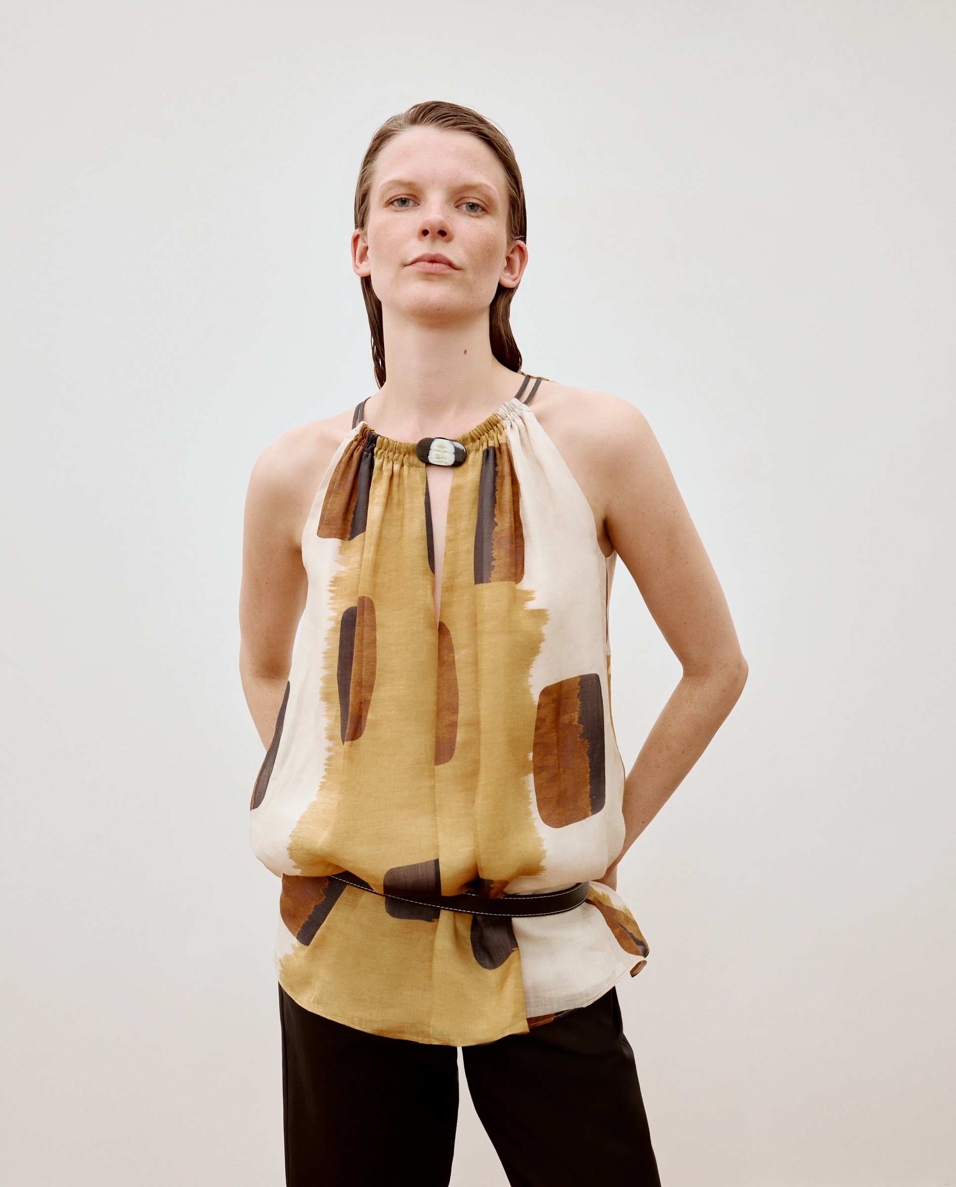 Top Halter com Estampado Geométrico Amarelo-2