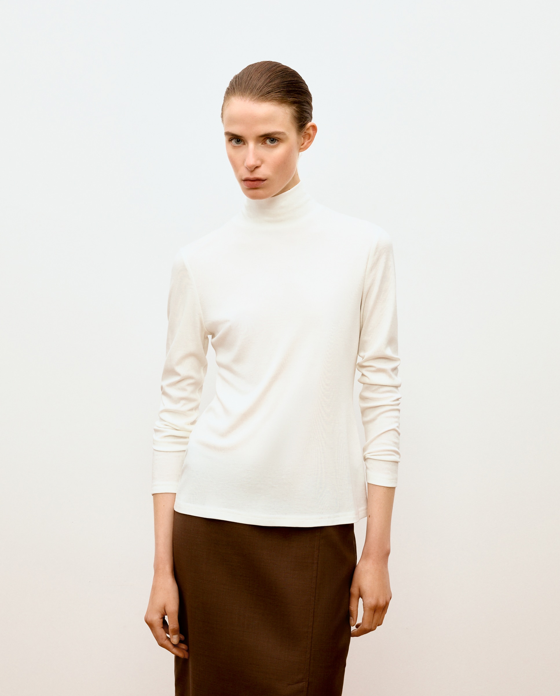 Camiseta de mujer manga larga y cuello vuelto - Woman Limited El Corte Inglés - 120 Crudo 120 Crudo-2