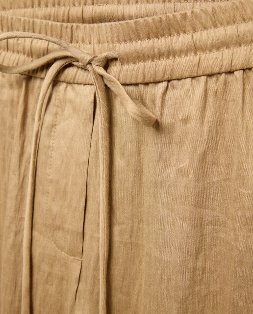 Pantalón de mujer carrot conjunto kimono arrugado