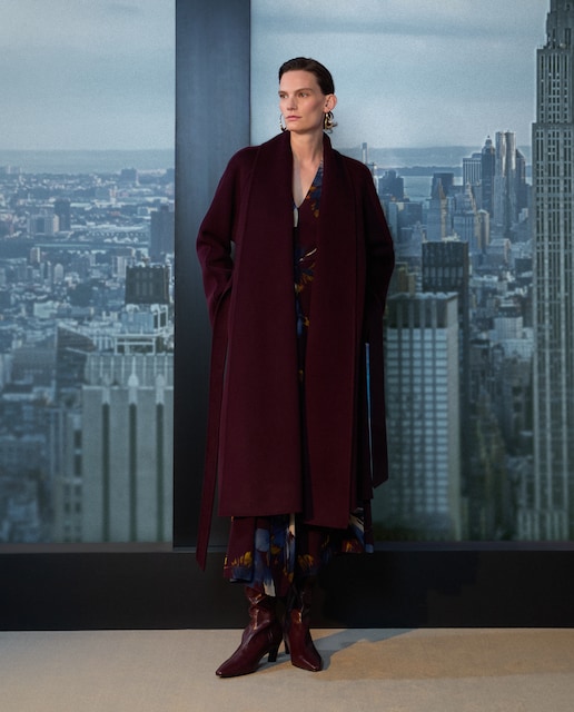 Imagem 0 de Sobretudo de Pano Liso Comprido