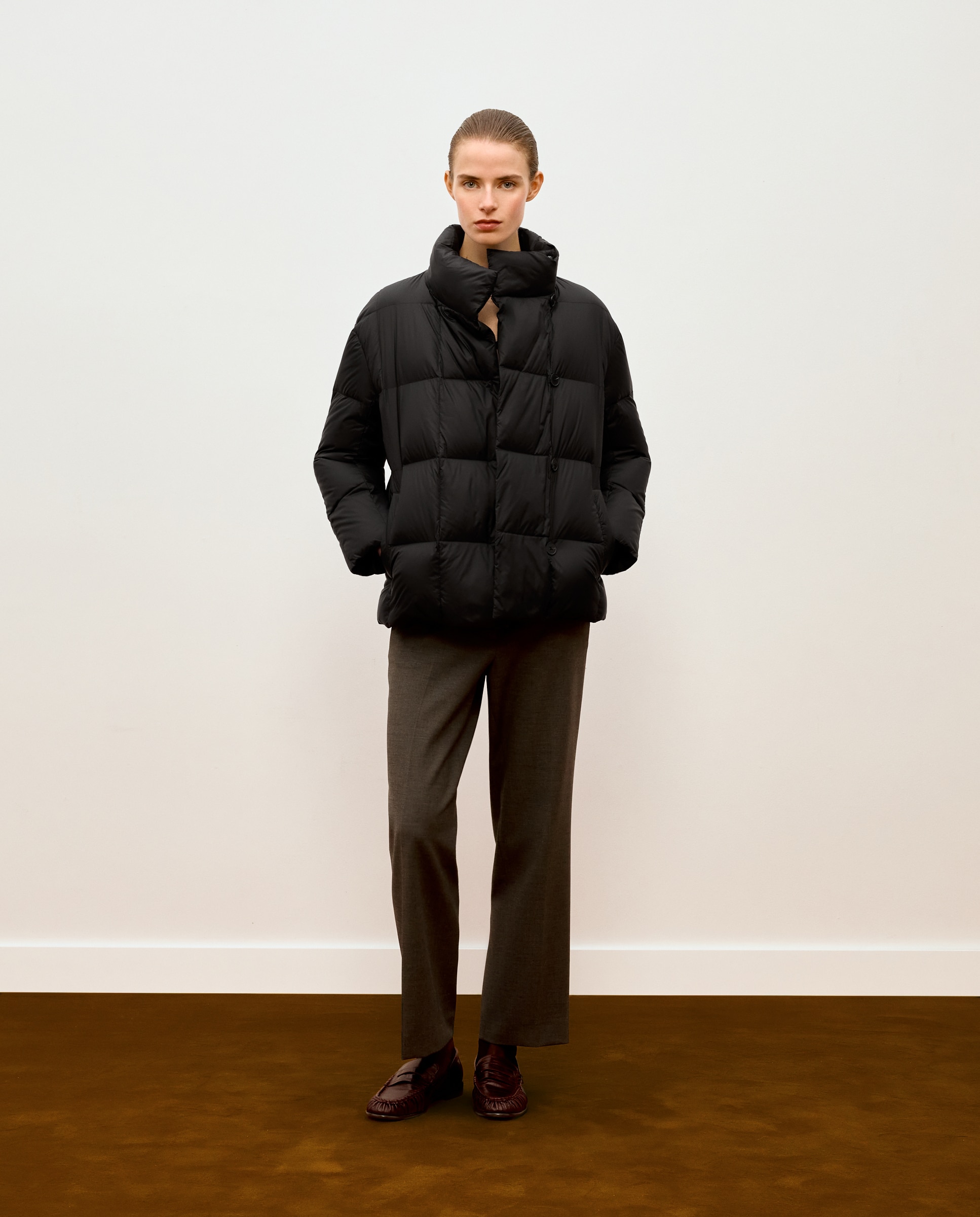 Chaquetón envolvente de plumas acolchado de mujer - Woman Limited El Corte Inglés - Negro Negro-1