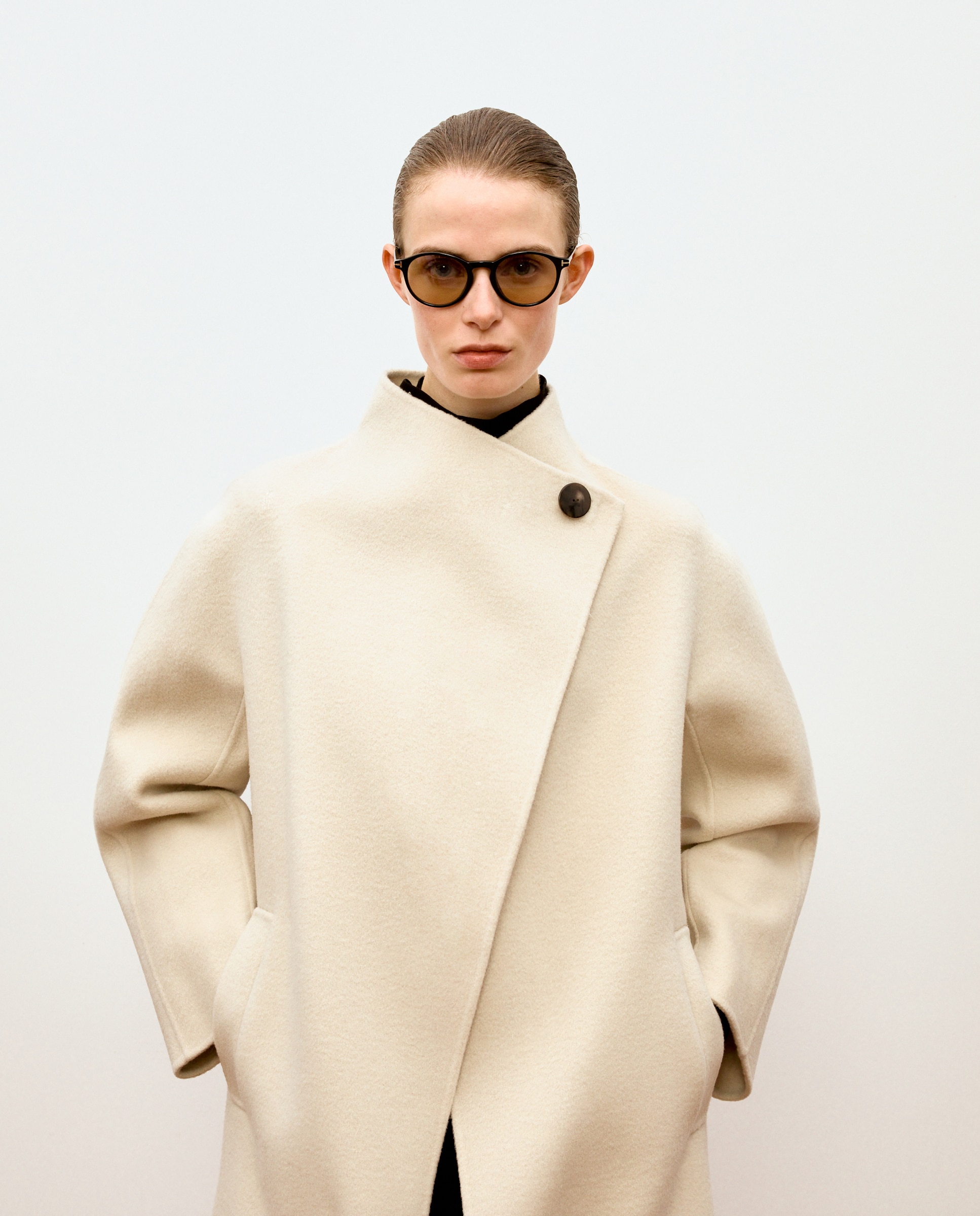 Chaquetón cruzado en paño con cinturón de mujer - Woman Limited El Corte Inglés - Beige Beige-3