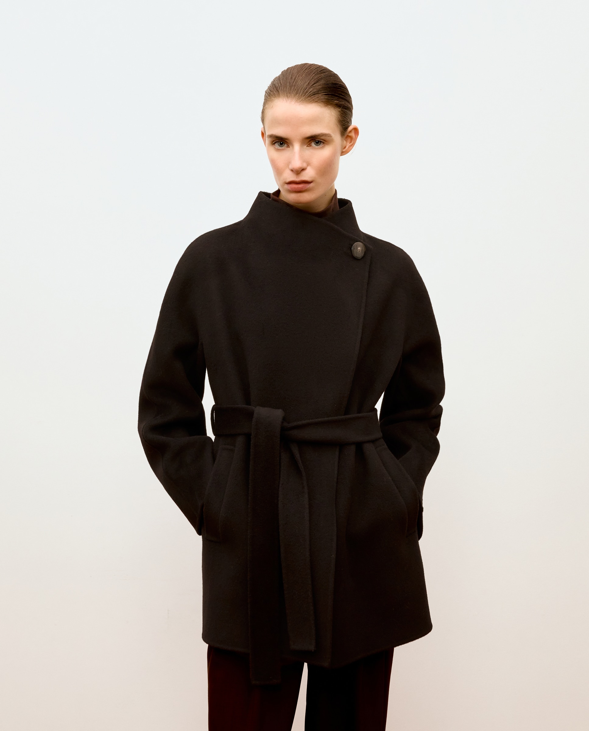 Chaquetón cruzado en paño con cinturón de mujer - Woman Limited El Corte Inglés - Negro Negro-2