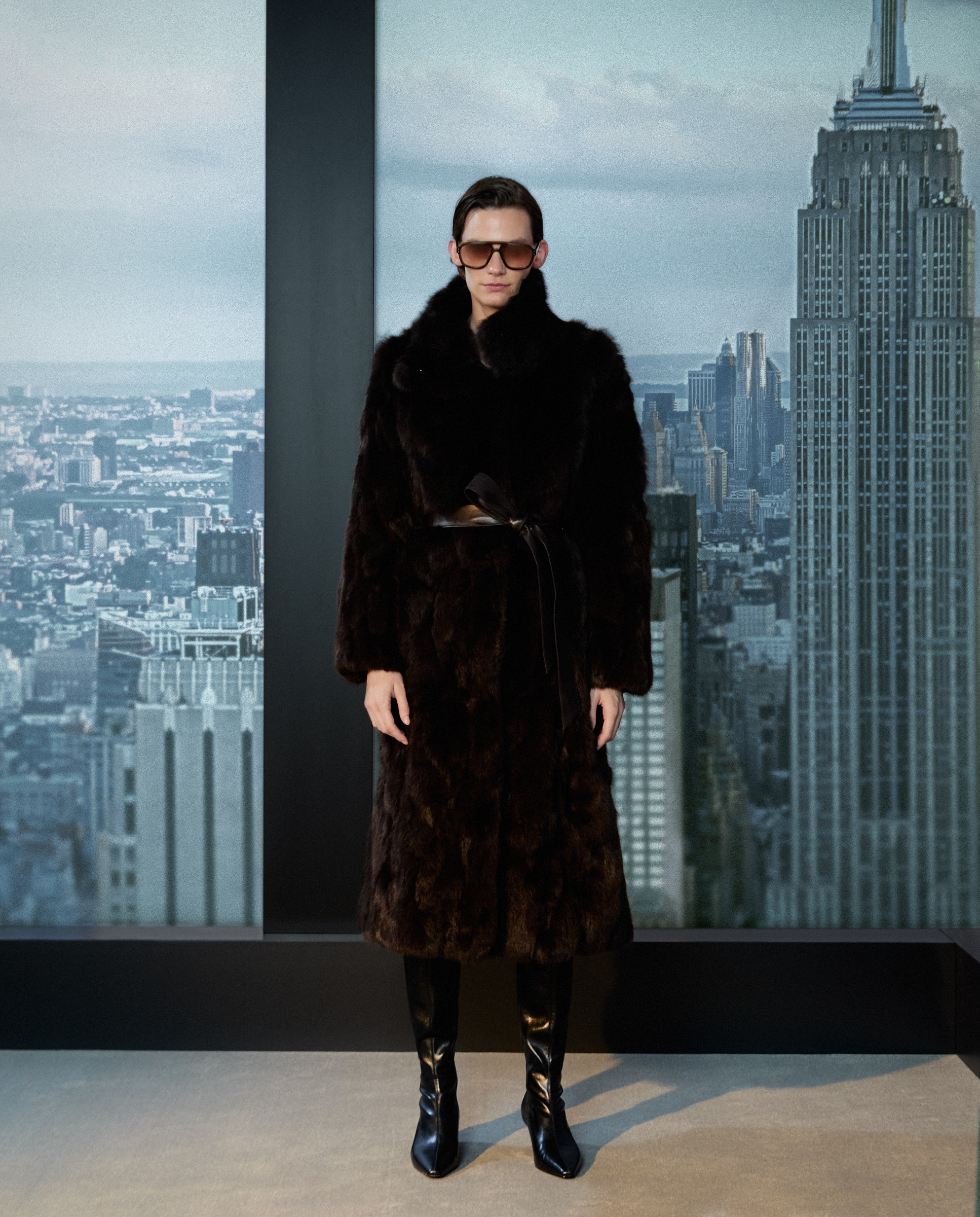 Sobretudo de Pelo de Coelho Castanho-1